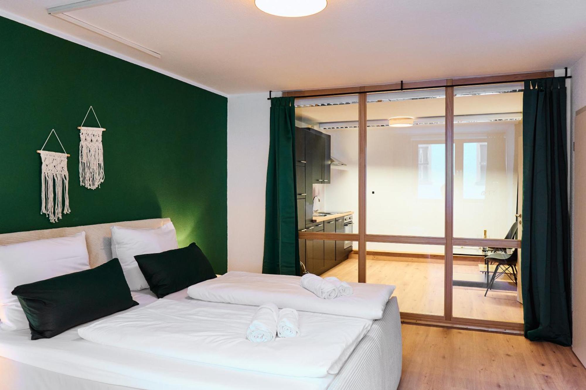 Stylisches Apartment I Fahrstuhl I Bahnhofsnah Эрфурт Экстерьер фото