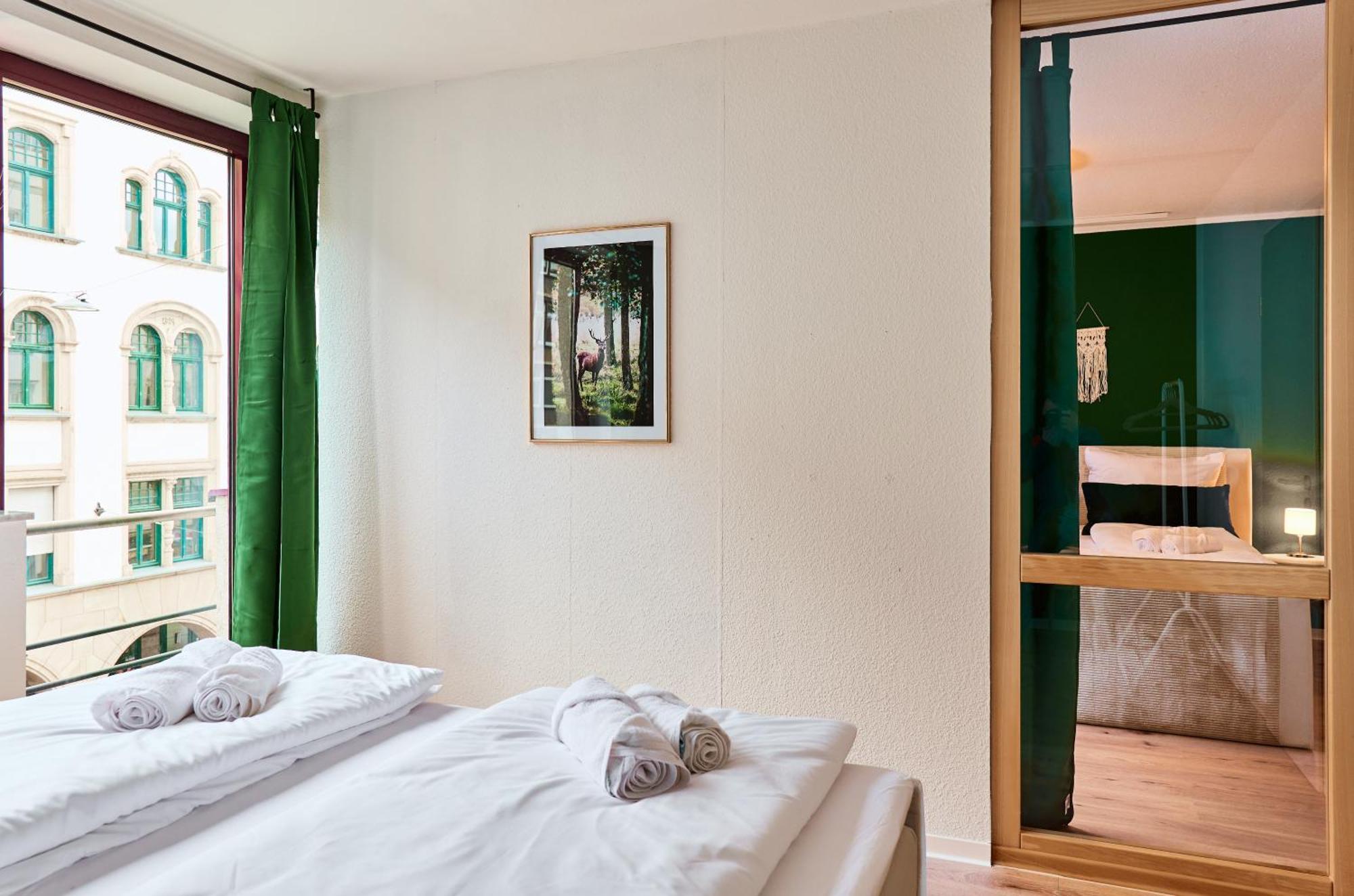 Stylisches Apartment I Fahrstuhl I Bahnhofsnah Эрфурт Экстерьер фото
